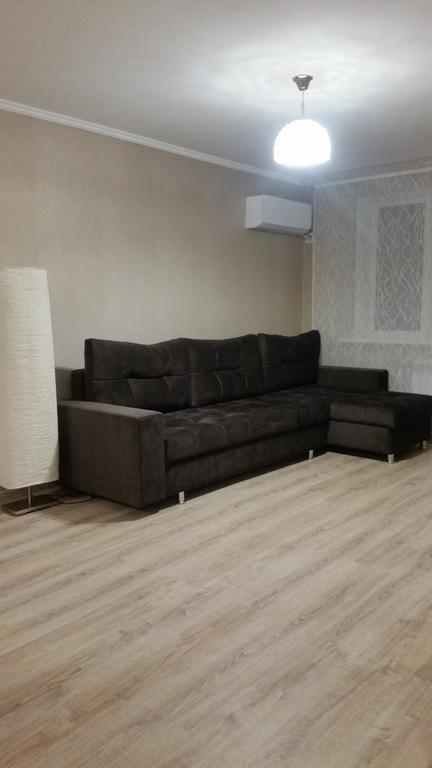 Apartments On Ahmetova 4 Almatı Dış mekan fotoğraf